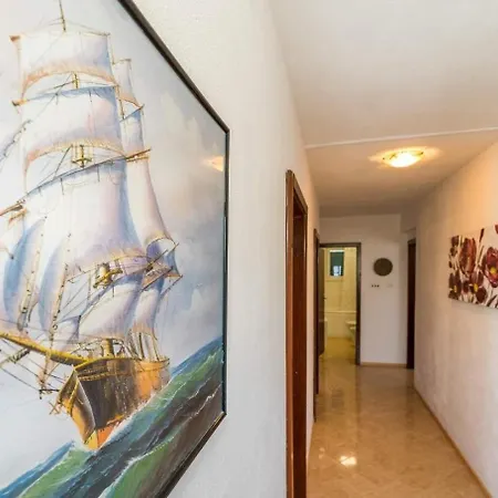 Ivan Apartament